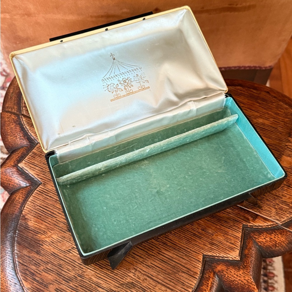 Vintage Jewelry Box